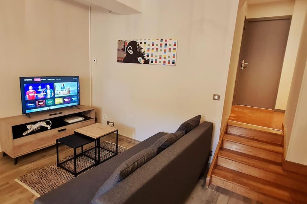 Le 56 Faubourg - Proche Centre - Parking Gratuit Apartamento Beaune  Exterior foto